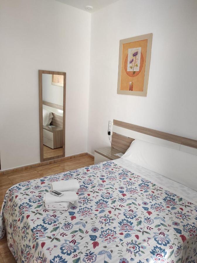 Hostal Fantoni Cádiz Exteriér fotografie